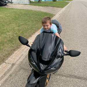 Meet your Posher, Christopher